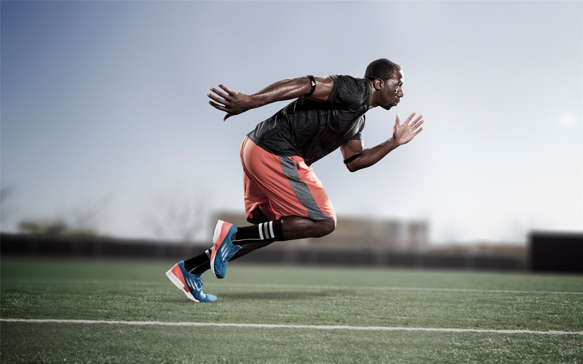 _时尚元素融入比赛，运动装备引领潮流_，时尚元素2021